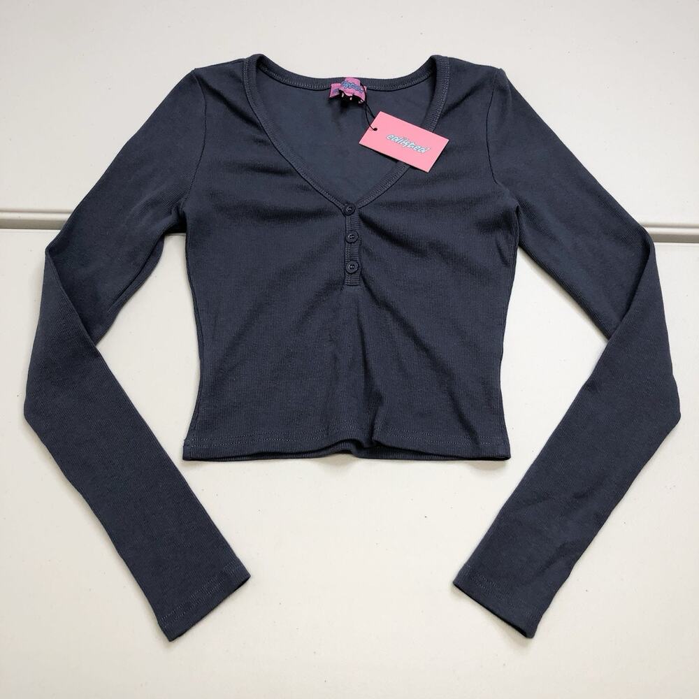 Edikted Women’s Blue Ribbed Long Sleeve Crop Top V-neck Button Front Accent S